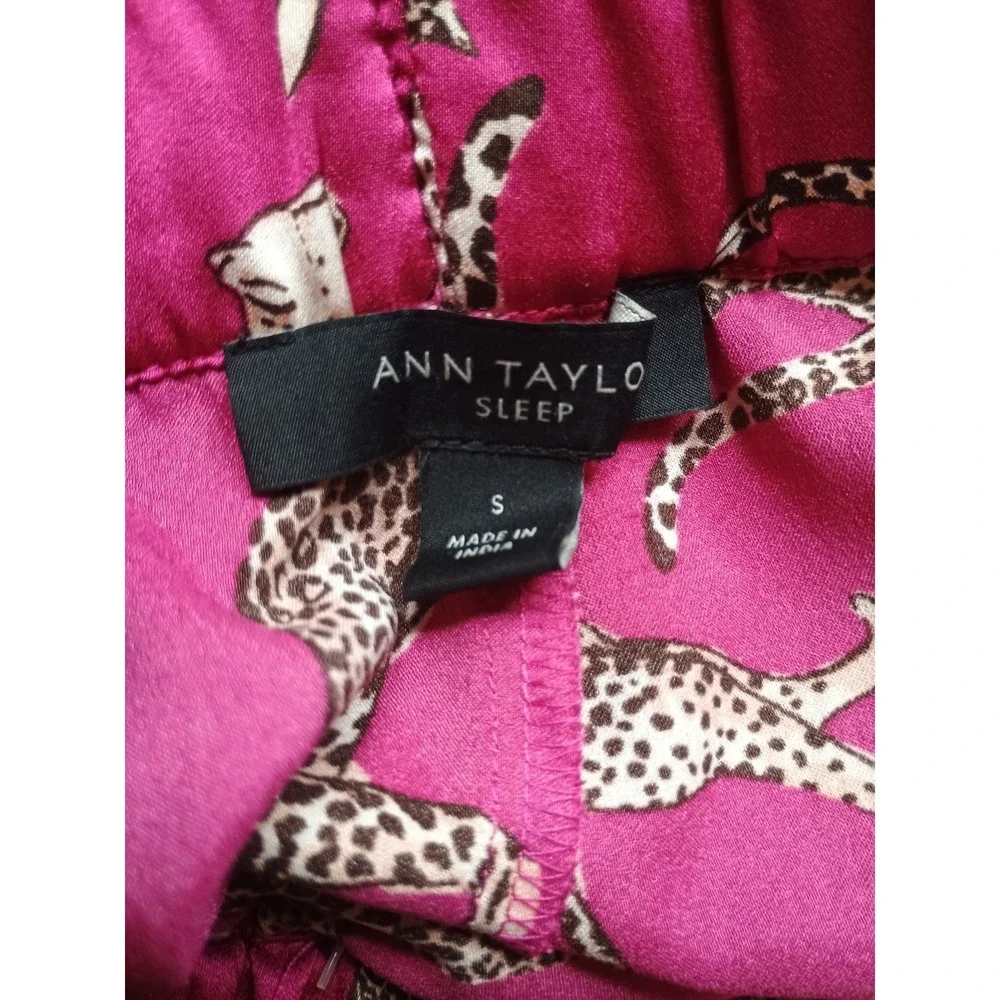 Ann Taylor Loft - Tigers Hot Pink Fushia Sleep Pants Drawstring Size Small Silky